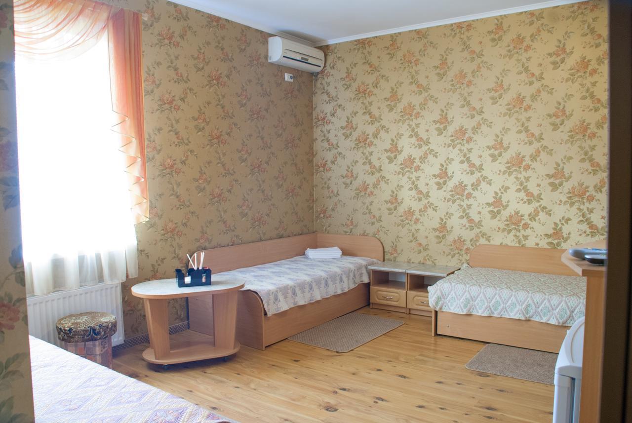 Citadella Hotel Skadovsʼk Esterno foto